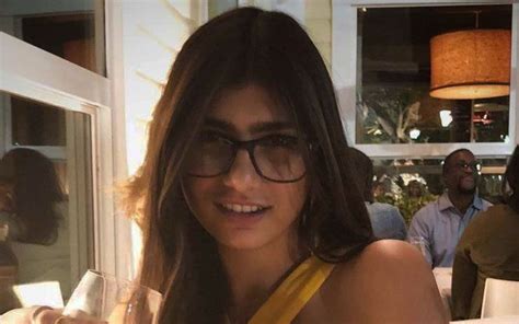 mia porno|Mia Khalifa